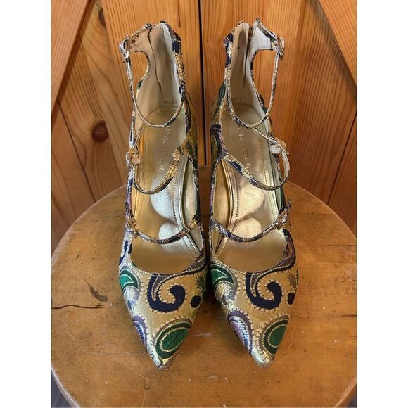 Marc Fisher Strappy Lace Up Women's Heels Gold Pointed Toe Paisley Floral Decor - Picture 2 of 7
